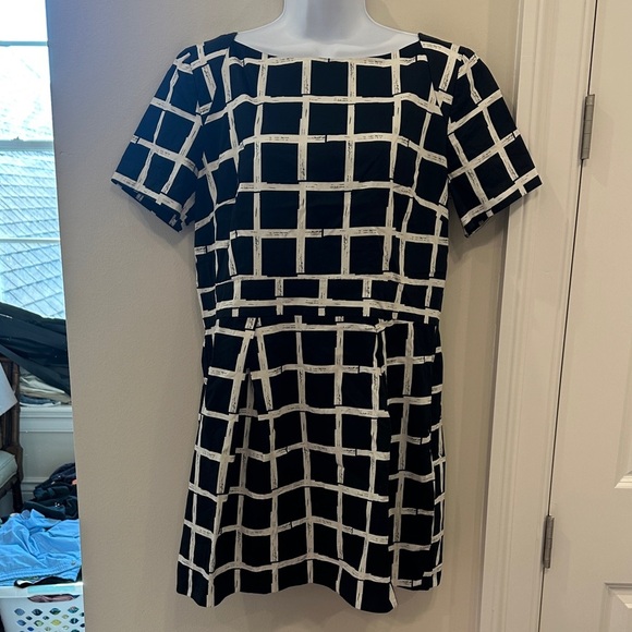 French Connection Black and White Grid Pattern Dress- size 12 - Picture 1 of 5